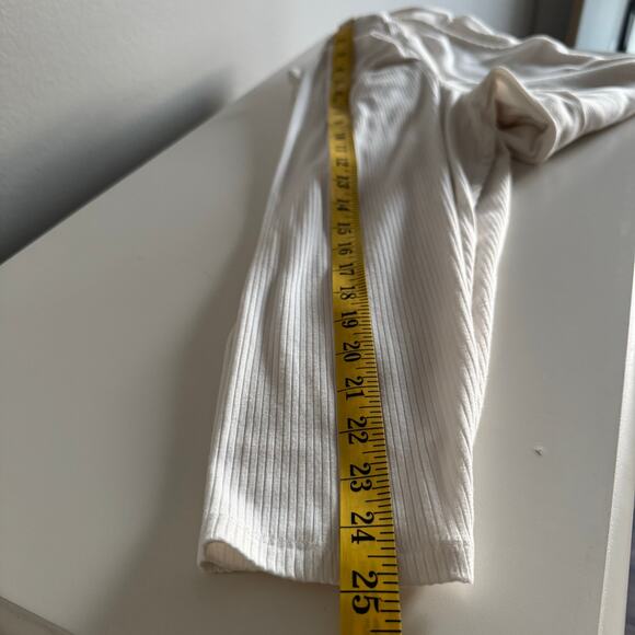 Ann Taylor Cream V-Neck Blouse - Picture 9 of 11